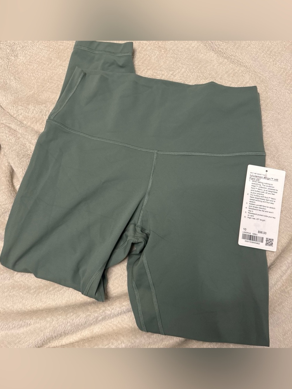 Size 10 NWT green lululemon leggings